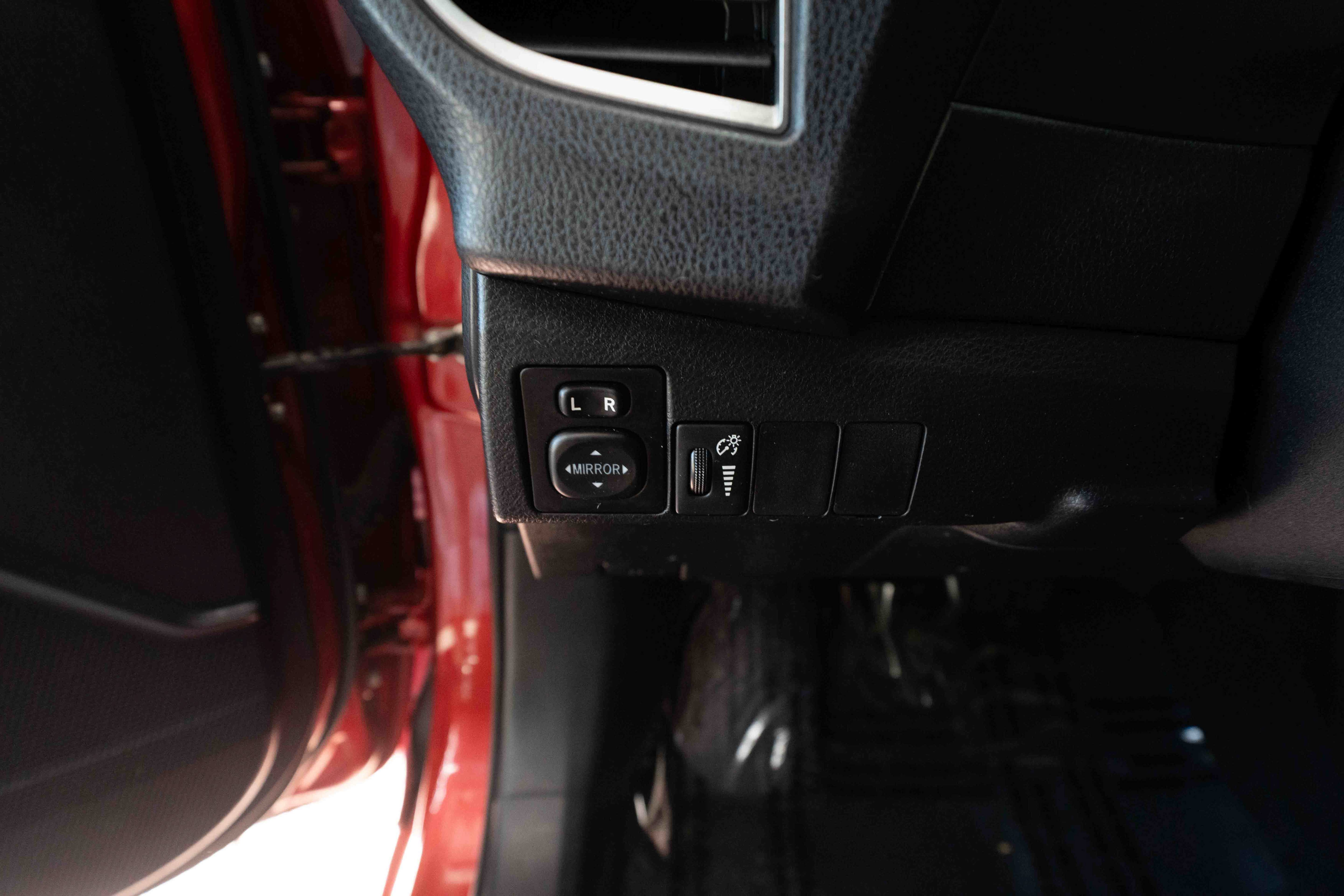 Used 2014 Toyota Corolla S FWD image 11