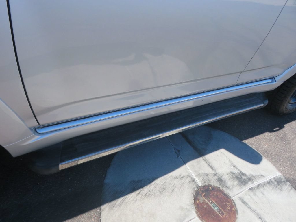 Used 2011 Toyota 4Runner Limited AWD/4WD image 13