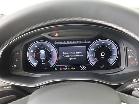 New 2026 Audi Q8 Premium Plus image 16