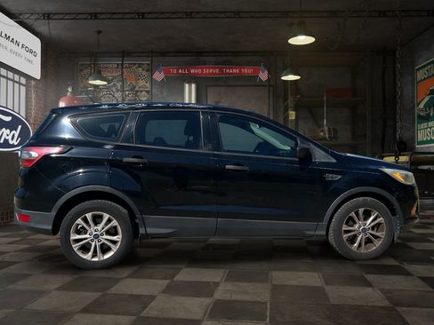 Used 2017 Ford Escape S FWD image 7