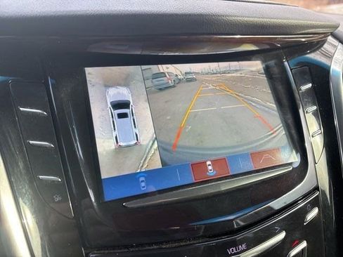 Used 2019 Cadillac Escalade ESV Luxury image 24
