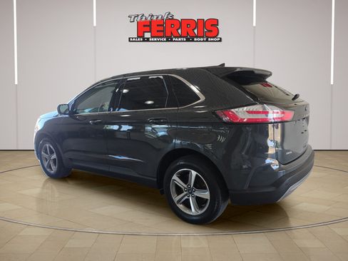 Used 2021 Ford Edge SEL w/ Convenience Package AWD/4WD image 3