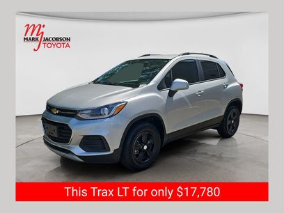 Used 2022 Chevrolet Trax LT w/ LT Convenience Package