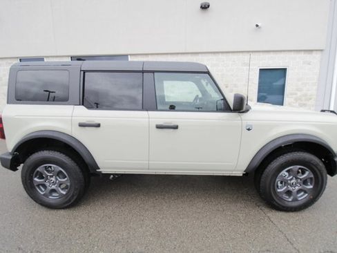 New 2025 Ford Bronco Big Bend image 14