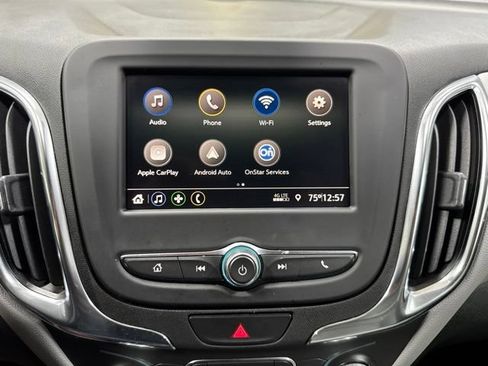 Used 2020 Chevrolet Equinox LS AWD/4WD image 17