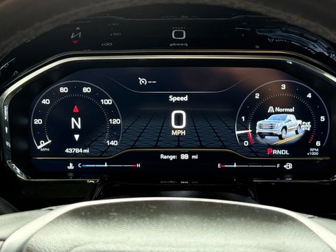 Used 2024 GMC Sierra 1500 Elevation image 31