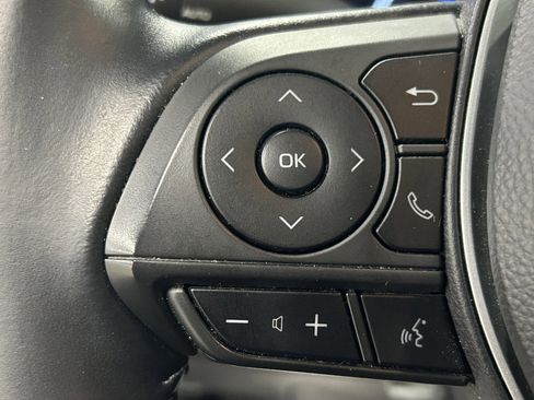 Used 2020 Toyota Corolla XSE image 23