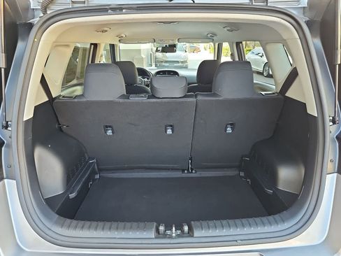 Used 2025 Kia Soul LX FWD image 23