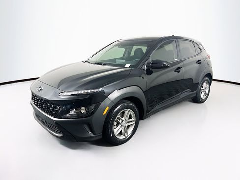 Used 2023 Hyundai Kona SE w/ Cargo Package image 3