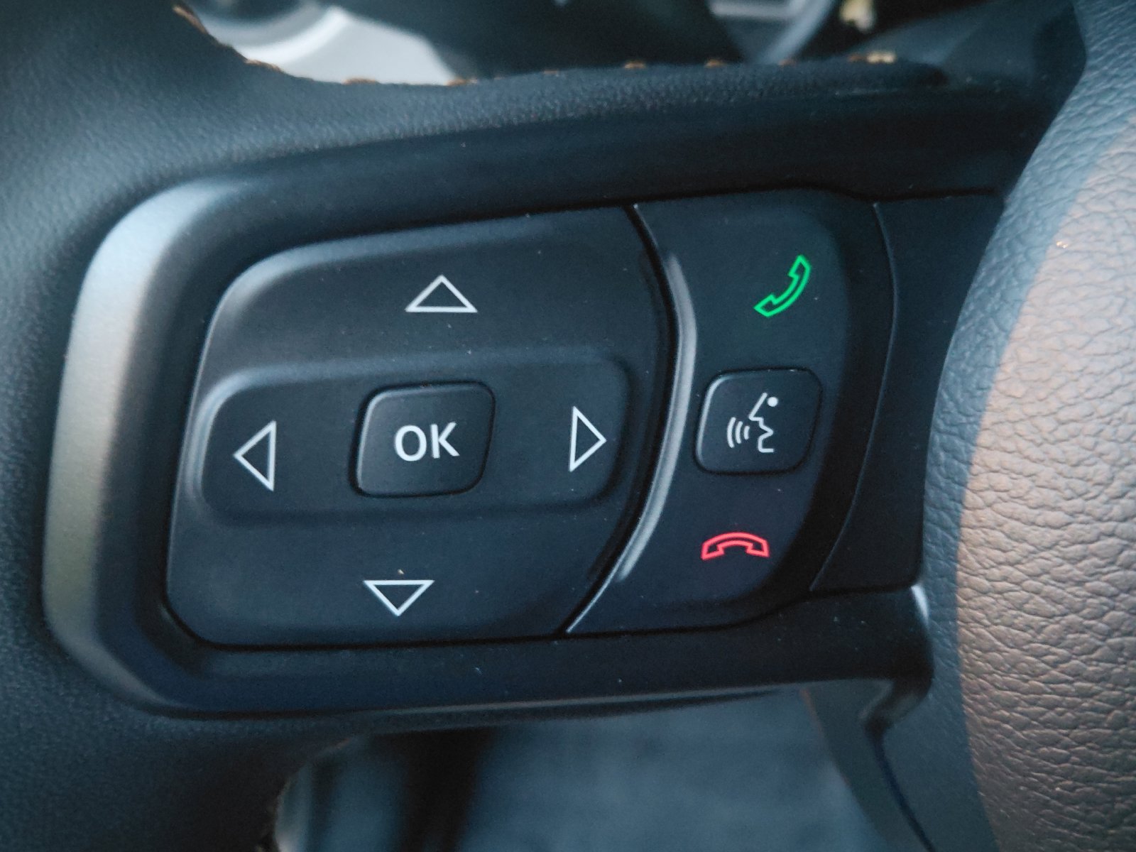 Used 2024 Jeep Wrangler Unlimited Sport AWD/4WD image 5