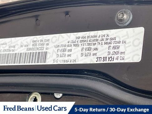 Used 2016 Chrysler 300 C AWD/4WD image 26