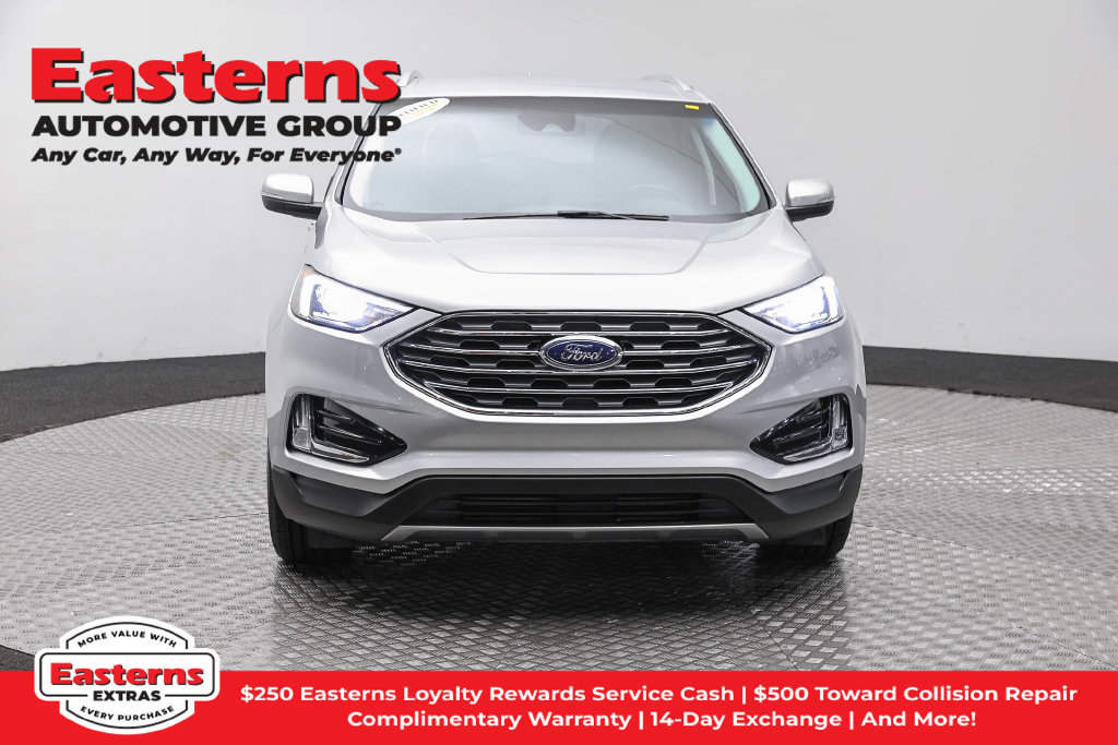 Used 2019 Ford Edge SEL w/ Equipment Group 201A FWD image 3
