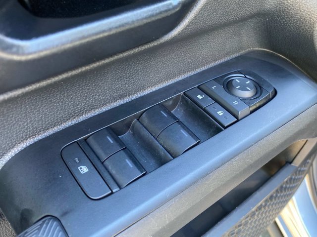Used 2024 Toyota Tacoma SR5 RWD image 13