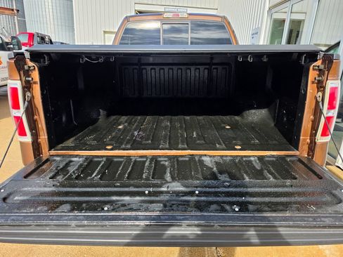 Used 2012 Ford F150 Lariat w/ Lariat Chrome Pkg AWD/4WD image 5
