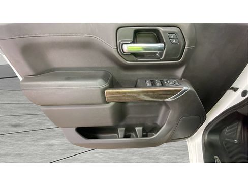 Certified 2019 Chevrolet Silverado 1500 LT w/ All-Star Edition AWD/4WD image 10