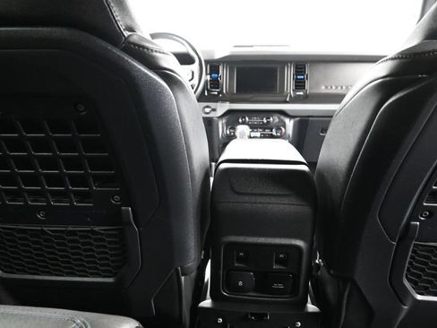 Used 2023 Ford Bronco Black Diamond AWD/4WD image 25