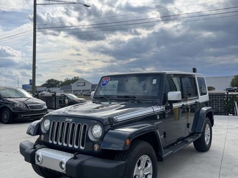 Used 2017 Jeep Wrangler Unlimited Sahara w/ Quick Order Package 24E Chief image 5