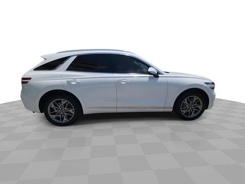 Used 2025 Genesis GV70 2.5T AWD/4WD image 9