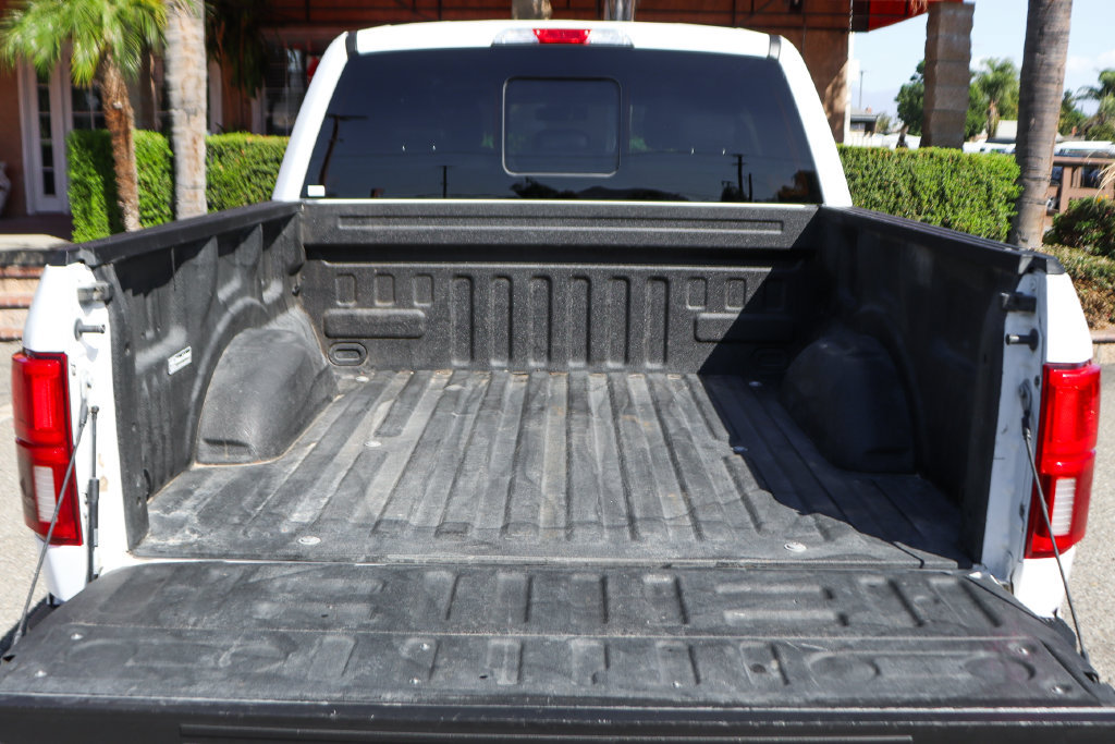 Used 2020 Ford F150 Lariat RWD image 9