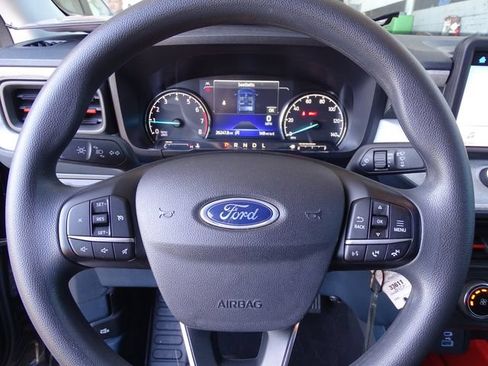 Used 2023 Ford Maverick XLT w/ Equipment Group 300A Standard AWD/4WD image 16