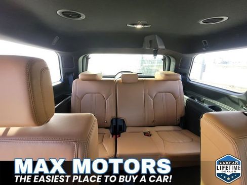 Certified 2022 Ford Expedition Platinum image 14