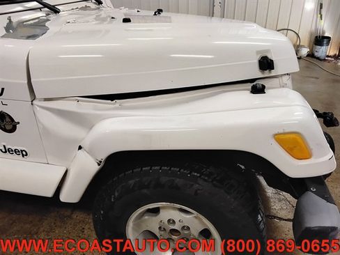 Used 2000 Jeep Wrangler Sahara image 16