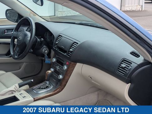 Used 2007 Subaru Legacy 2.5i Limited AWD/4WD image 34
