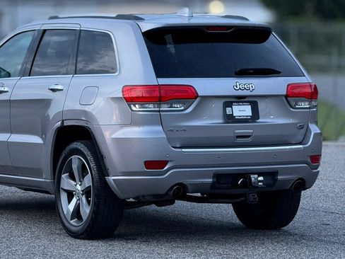 Used 2015 Jeep Grand Cherokee Overland AWD/4WD image 16