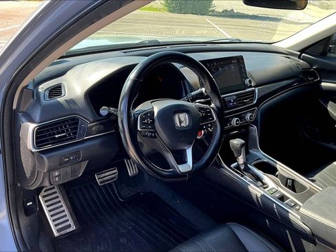 Used 2022 Honda Accord Sport Special Edition image 10