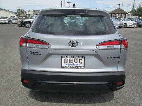 Used 2025 Toyota Corolla Cross AWD Hybrid image 5