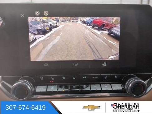 Used 2024 GMC Canyon AT4 image 14