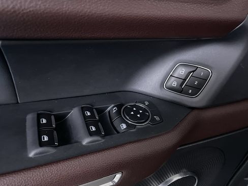 Used 2023 Ford Expedition Max Limited AWD/4WD image 11
