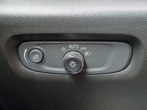 Certified 2023 Chevrolet Traverse Premier AWD/4WD image 18