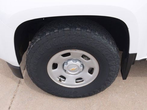 Used 2019 Chevrolet Colorado 2WD Extended Cab image 11