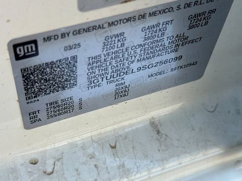 New 2025 GMC Sierra 1500 SLT w/ SLT Premium Package image 34