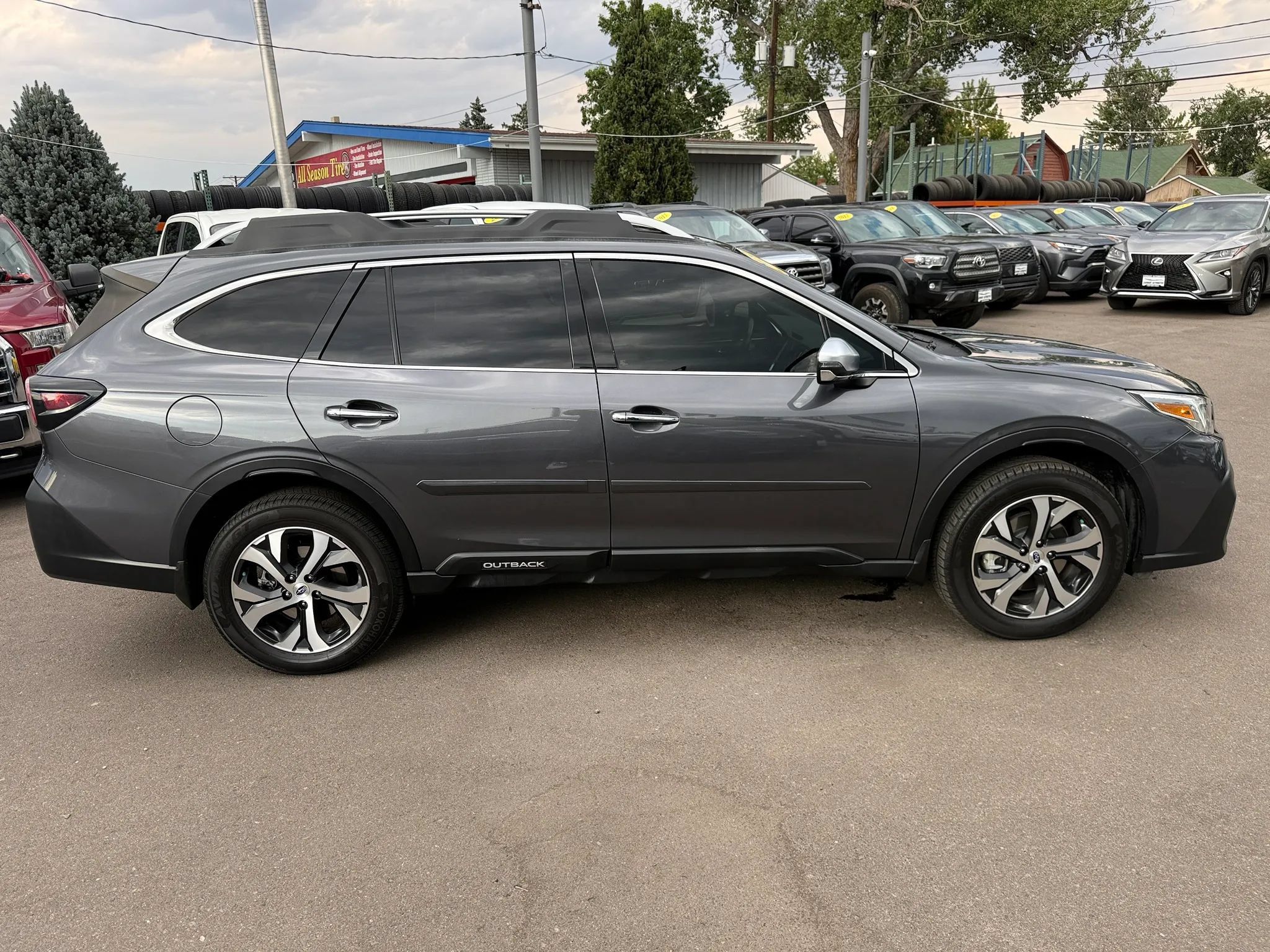 Used 2021 Subaru Outback Touring XT AWD/4WD image 10