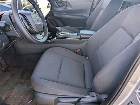 Used 2025 Toyota Prius LE image 23