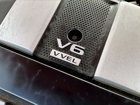 Used 2019 Nissan 370Z Touring Sport image 29