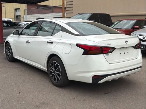 Used 2020 Nissan Altima 2.5 S FWD image 3