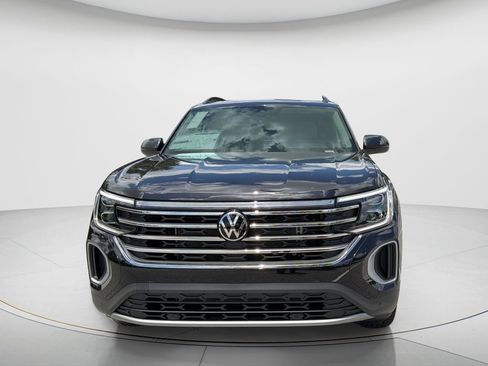 New 2026 Volkswagen Atlas SE FWD image 2