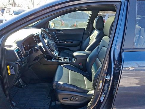 Certified 2022 Kia Sportage Nightfall Edition w/ Nighfall AWD Premium Package image 11