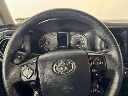 Used 2023 Toyota Tacoma SR image 15