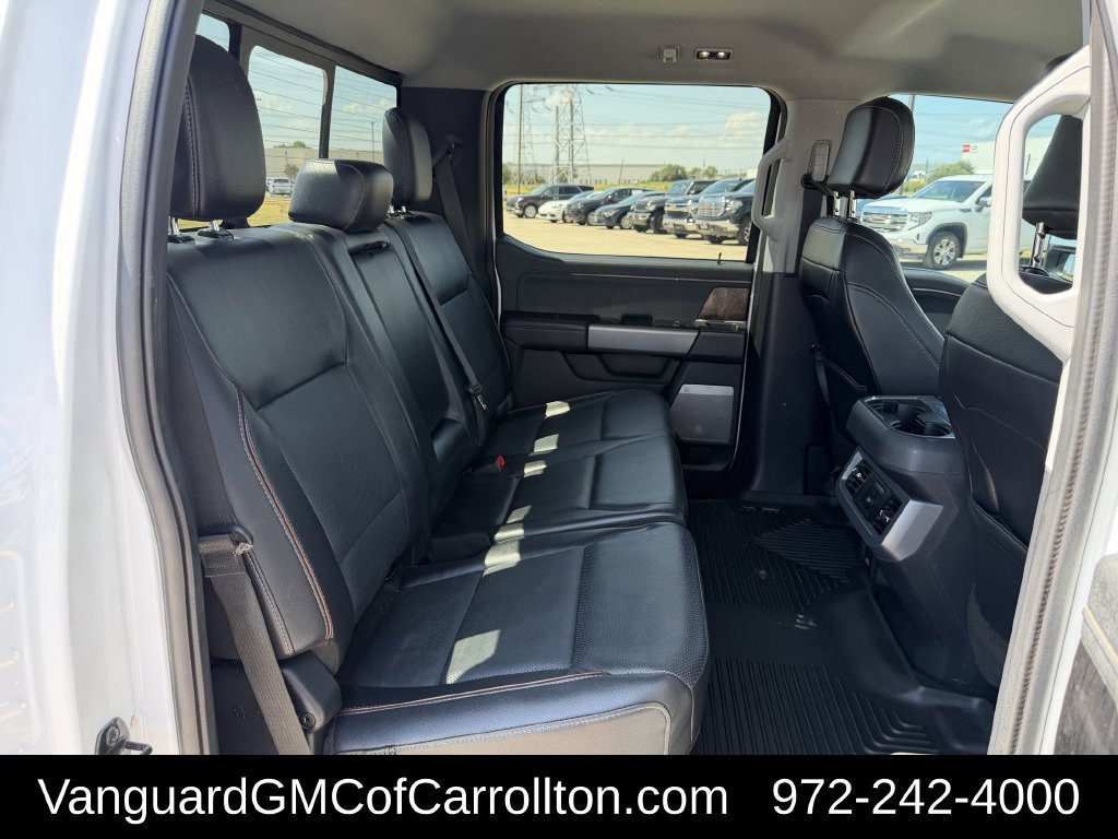 Used 2023 Ford F250 Lariat w/ Sport Appearance Package AWD/4WD image 30