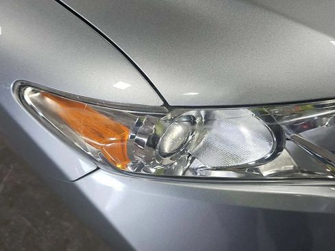 Used 2015 Toyota Venza XLE FWD image 19
