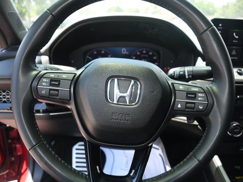 Used 2025 Honda Accord Sport image 13