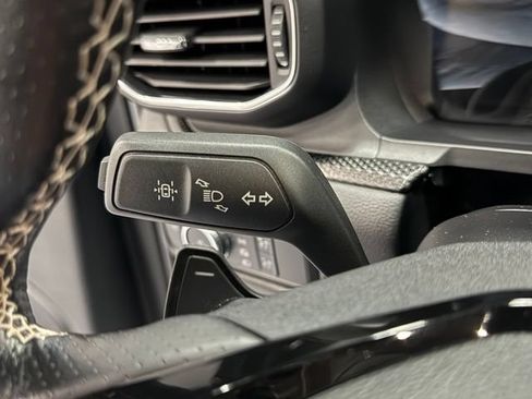 Used 2022 Ford Explorer ST AWD/4WD image 18