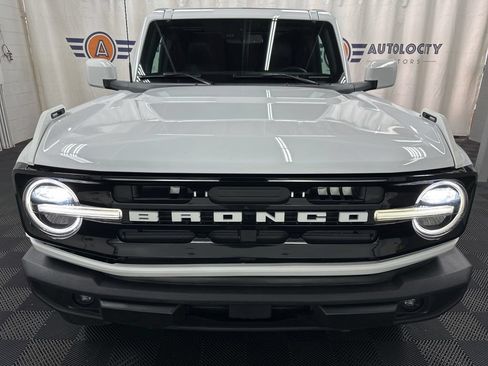 Used 2025 Ford Bronco Outer Banks AWD/4WD image 4