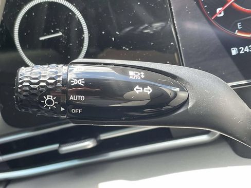 Certified 2023 Hyundai Elantra SEL w/ Convenience Package FWD image 21