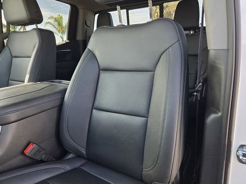 Used 2023 Chevrolet Silverado 1500 LT Trail Boss w/ LT Trail Boss Premium Package image 17