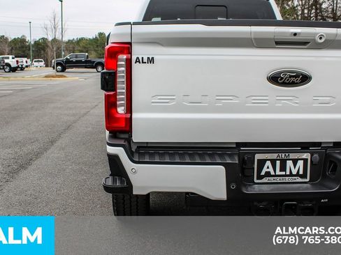 Used 2024 Ford F350 Lariat w/ Lariat Ultimate Package image 12